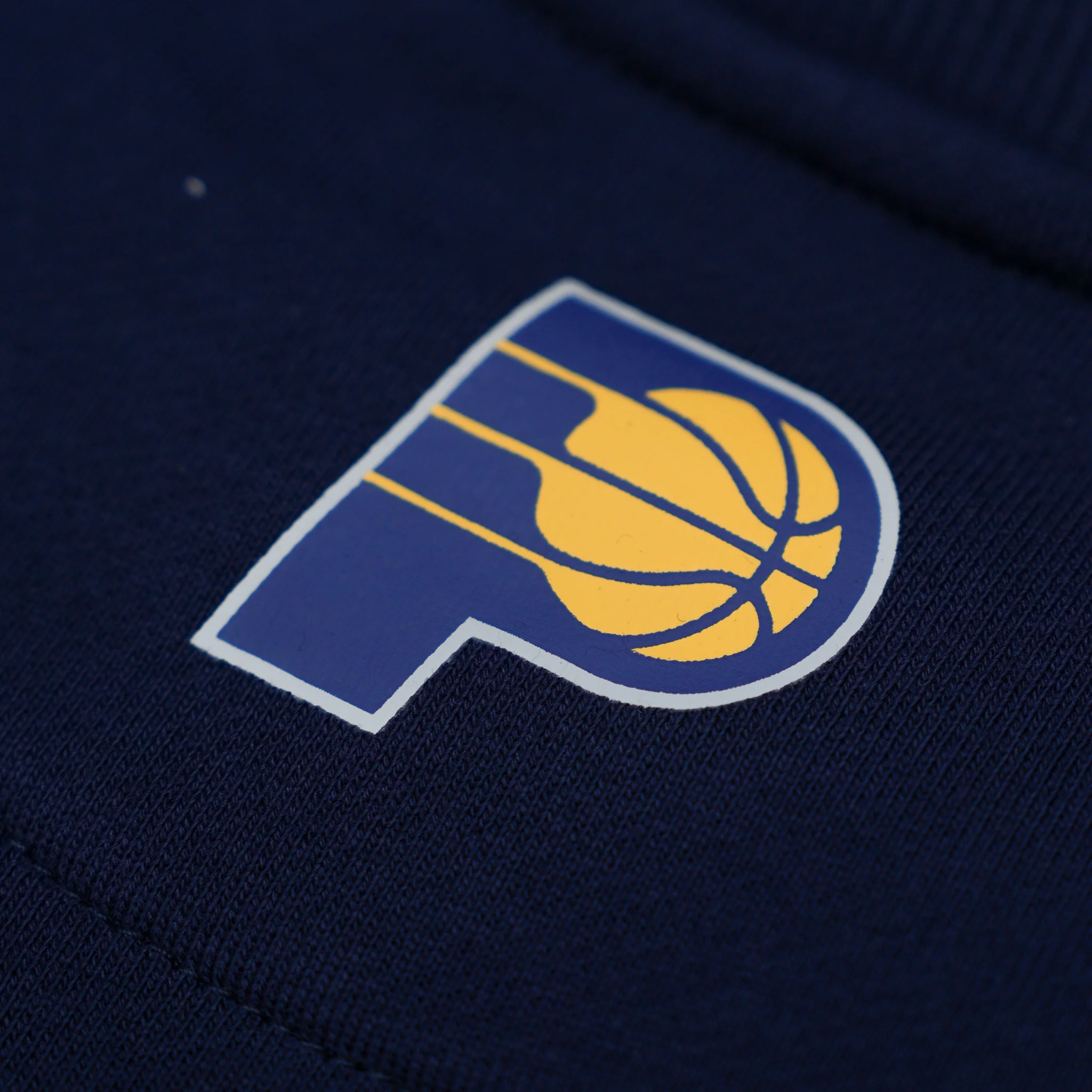 Women's Indiana Pacers Gem Logo Crewneck Sweatshirt in Navy by Terez - Image 4